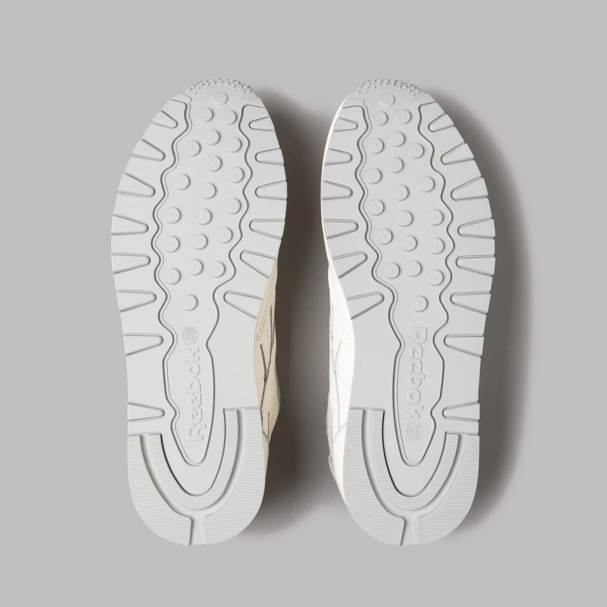 Reebok Classic Leather 83 6 Reebok Classic Leather 83 - Image 4